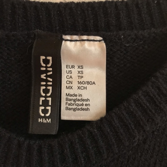 H&M Cropped Sweater - Picture 5 of 5